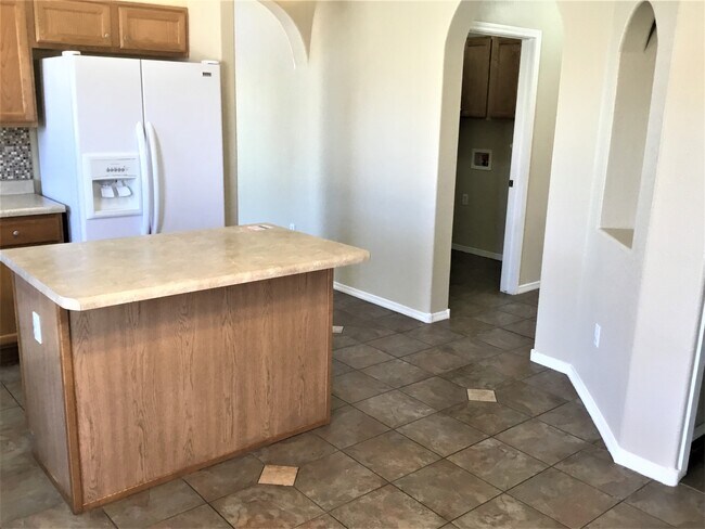 Foto del edificio - 500 Playful Meadows Dr NE