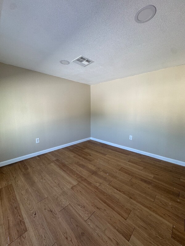 Foto del edificio - 2806 W Melvin St