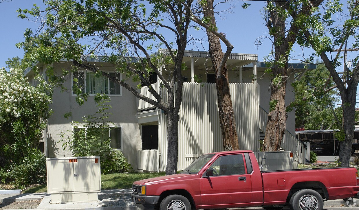 Building Photo - 1519 Glazier Dr