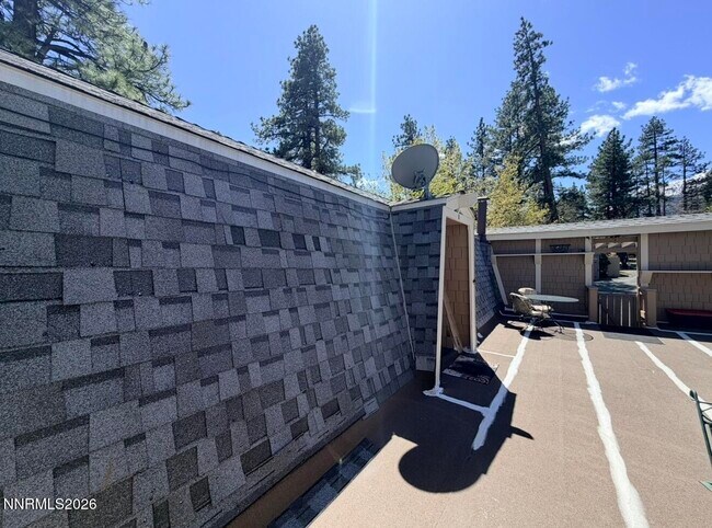 Foto del edificio - 16770 Mt Rose Hwy