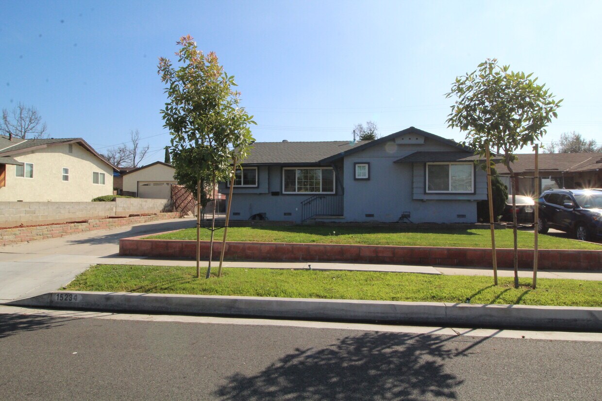 Foto principal - 15234 Borda Rd