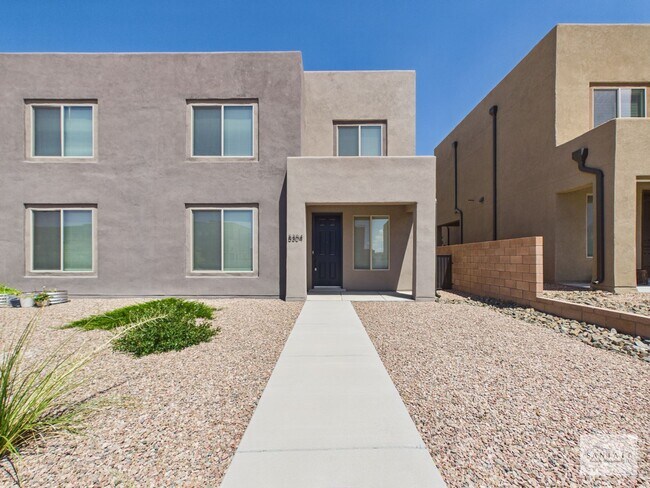 Foto del edificio - Brand New Pulte Townhome Available Now!!!