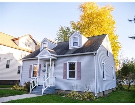 Primary Photo - 41 Angeline St