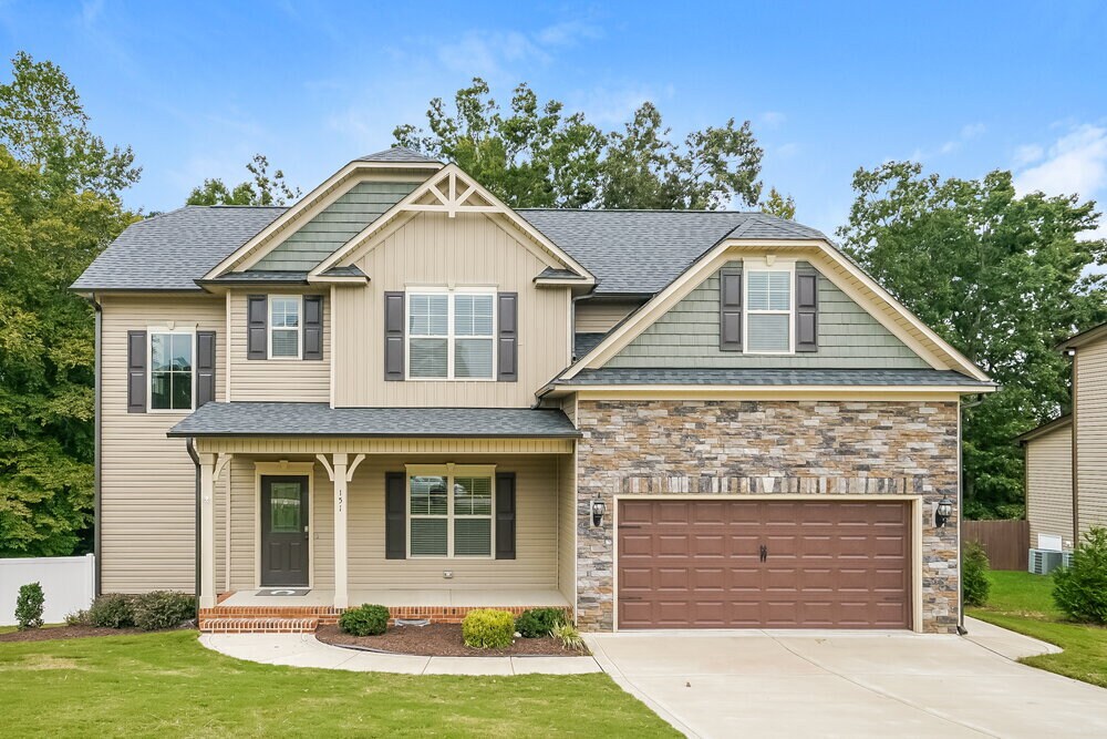 Primary Photo - 151 Sharpstone Ln