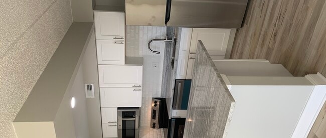 Building Photo - 8141 W 84th Pl