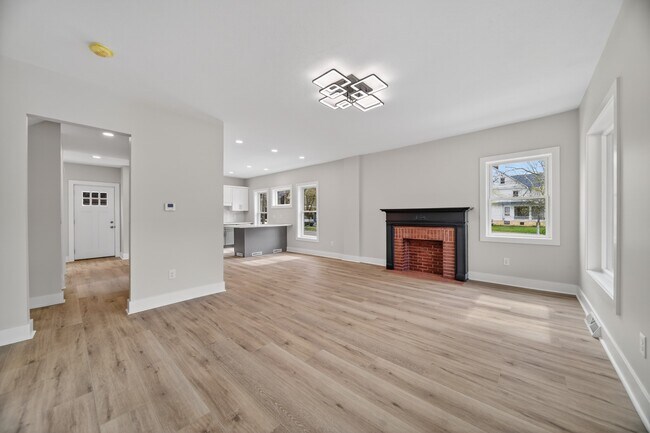 Foto del edificio - 729 W 9th St