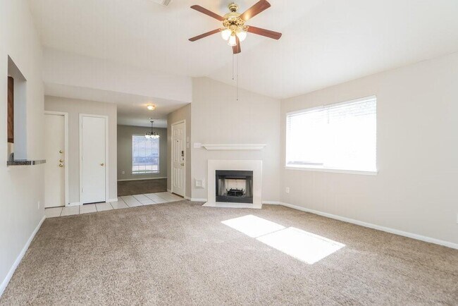 Building Photo - 12119 Bowsman Dr