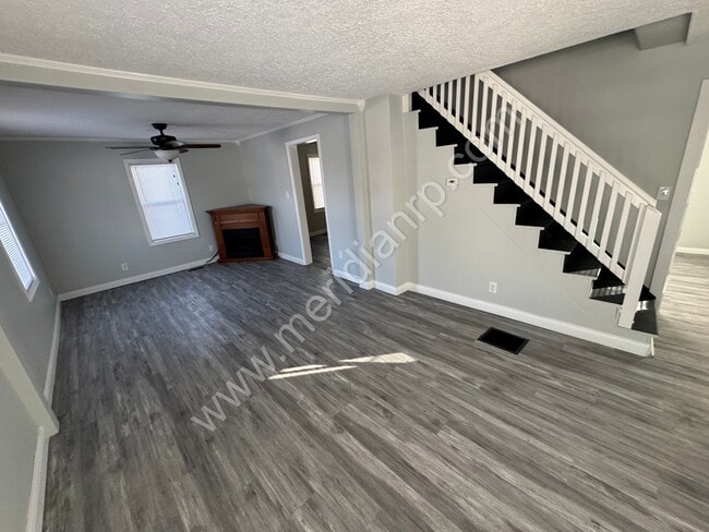 Foto del edificio - 2520 Lynn Ave