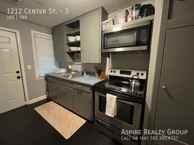 Foto del edificio - 1212 Center St