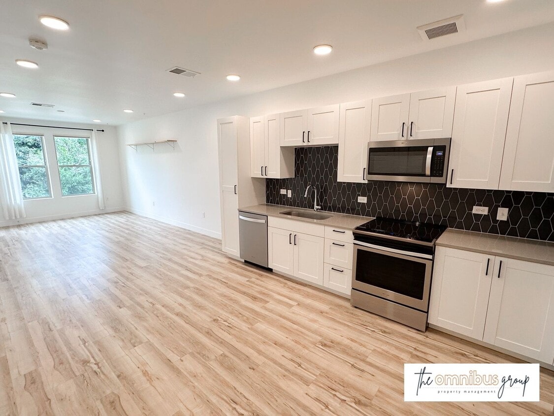 Primary Photo - Bright & Modern 1BD/1BA Apartment!