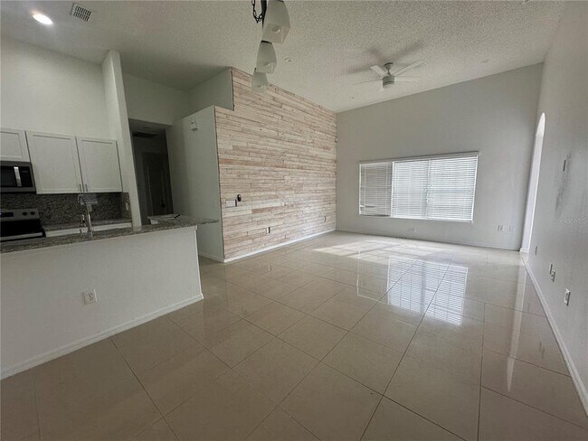 Foto del edificio - 1941 Island Walk Dr