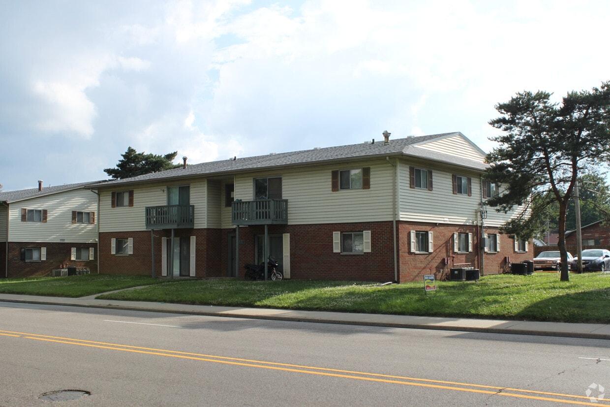 3219 Maryville Rd, Granite City, IL 62040 Apartments in Granite City