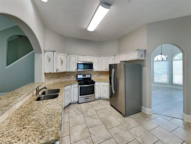 Foto del edificio - 18452 Sunrise Oaks Ct