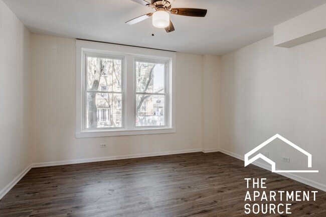 Building Photo - 2949 W Cullom Ave