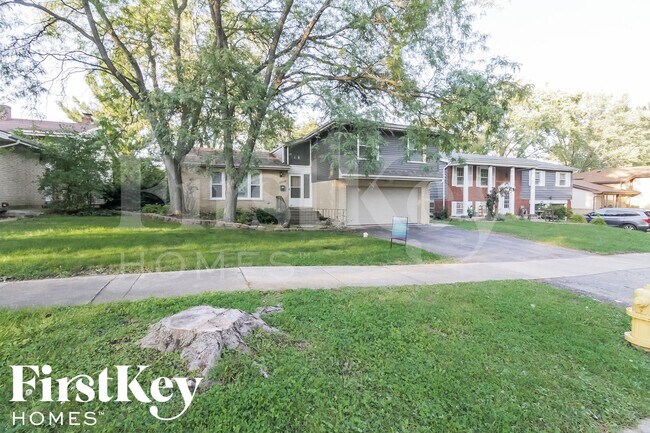 Foto del edificio - 1332 Jamie Ln