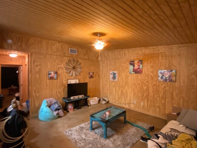 Foto del edificio - 501 County Road 423