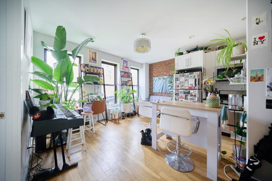 Primary Photo - 2 bedroom in New York NY 10036