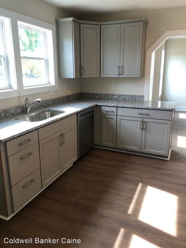 Foto del edificio - 3 br, 3 bath House - 300 State Park Road