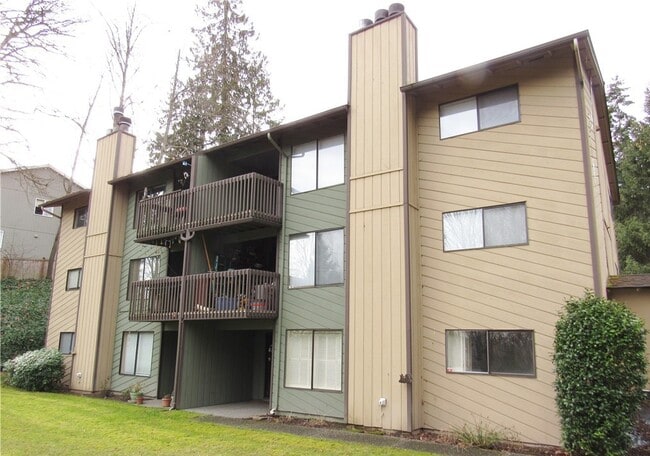 Building Photo - 25074 Lake Fenwick Rd