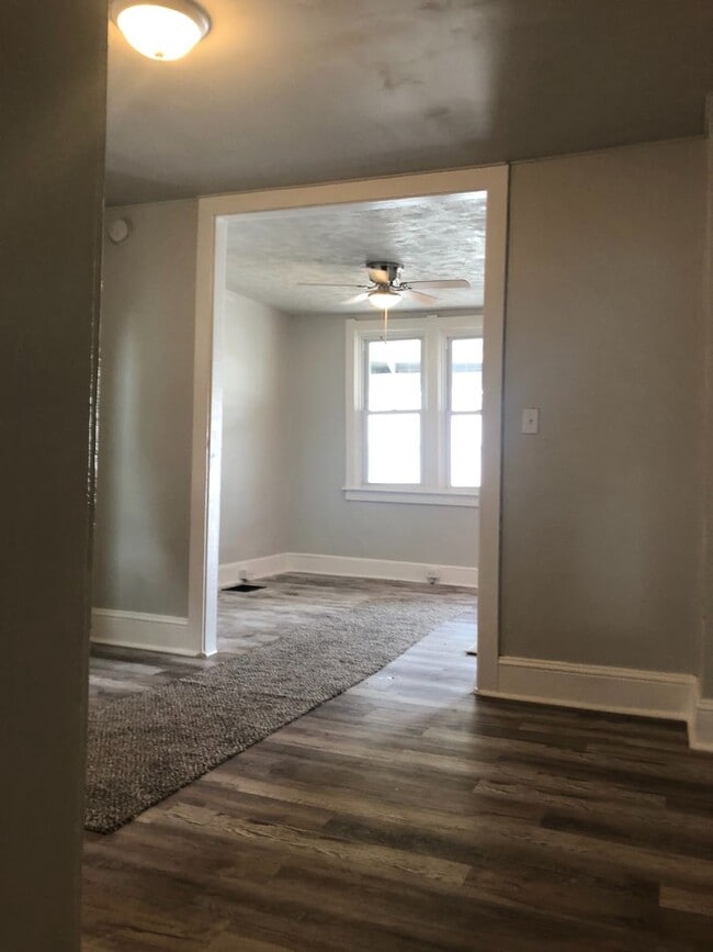 Foto del edificio - 3BR, Northeast Lancaster City