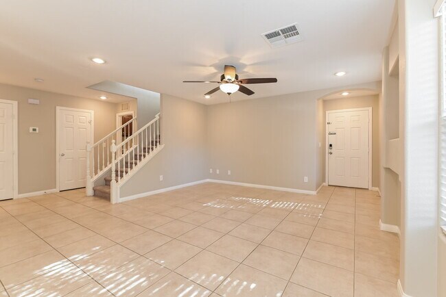 Foto del edificio - 9989 Panguitch Lake Ct