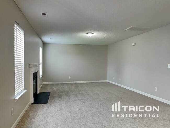 Building Photo - 3600 Crowders View Drive Gastonia NC