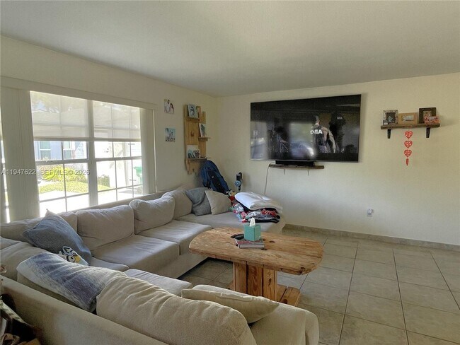 Foto del edificio - 9810 SW 222nd Terrace