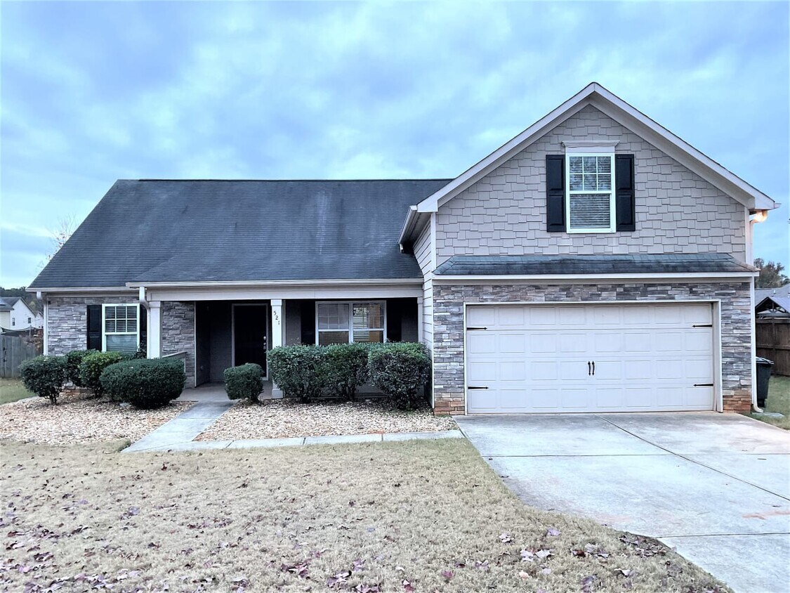 Foto principal - 521 Harmony Way