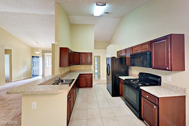 Building Photo - 2840 Woodbine Hill Way