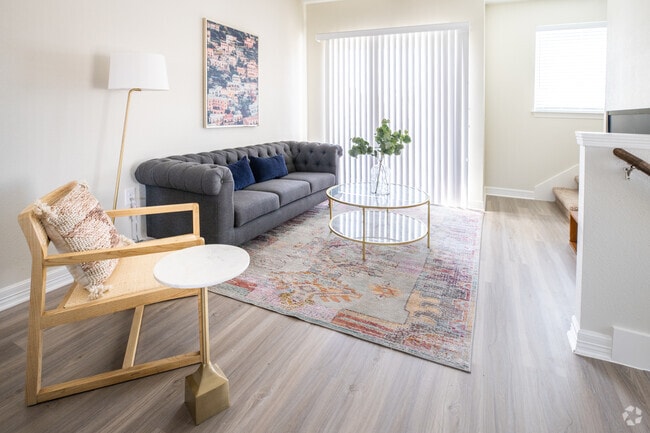 2BR, 2.5BA - 1150SF - Whitestone Crossing