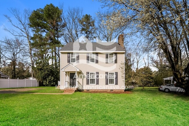 2409 Canal Dr NW