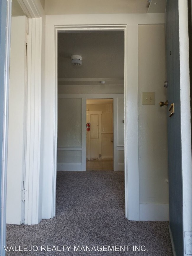 Building Photo - 731 Virginia St
