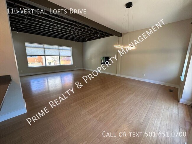 Building Photo - 110 Vertical Lofts Dr