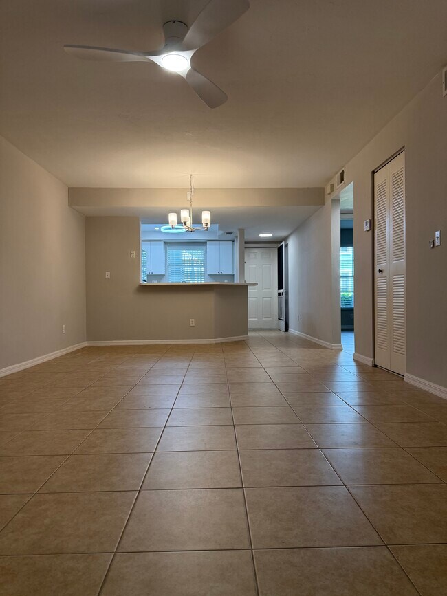 Foto del edificio - 28230 Pine Haven Way