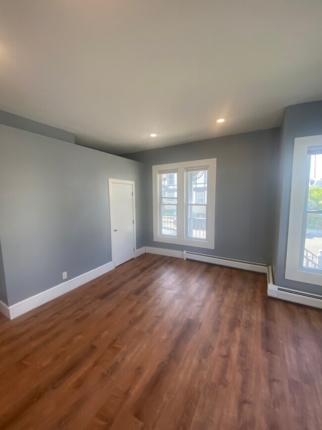 Dormitorio 1 - 518 Westford St