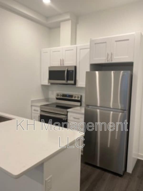 Primary Photo - 2032 N 18th St