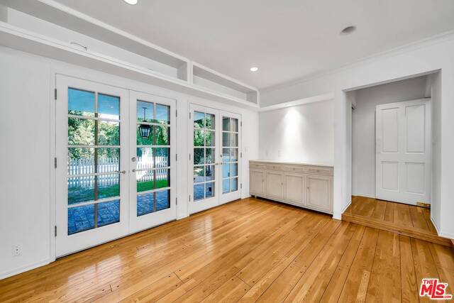 Foto del edificio - 324 S Linden Dr