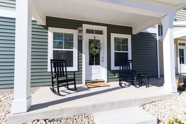 Foto del edificio - 110 B Jarvis Lndg Dr