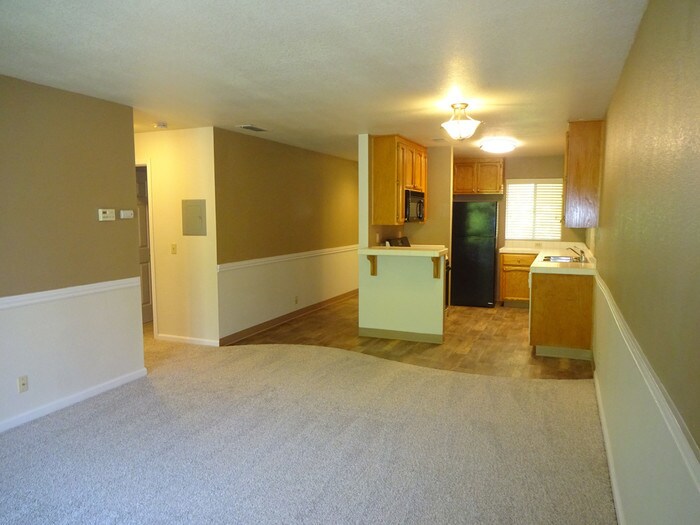 5325 El Camino Ave Unit 206, Carmichael, CA 95608 Condo for Rent in