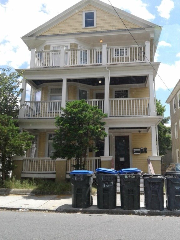 Foto del edificio - 187 Oakland Ave