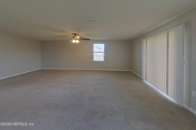 Building Photo - 2210 Pebble Point Dr