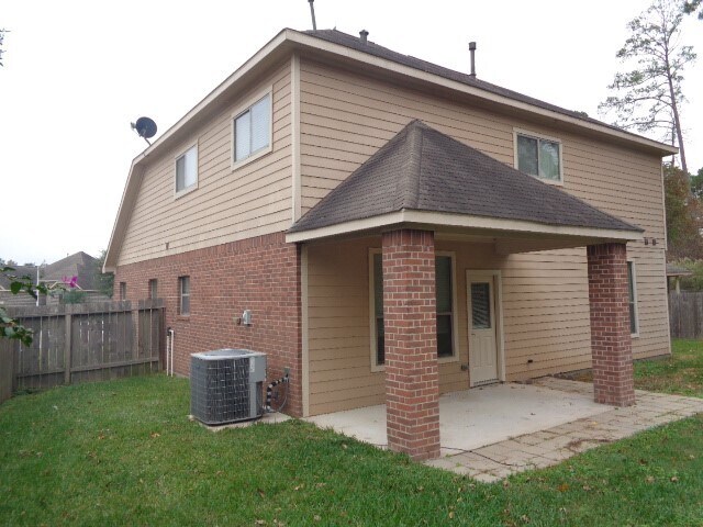 Foto del edificio - 10205 Wood Fern Ct