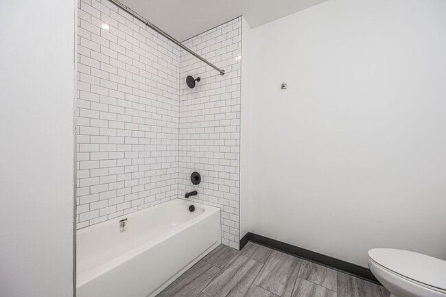 Interior Photo - Vera on Broad