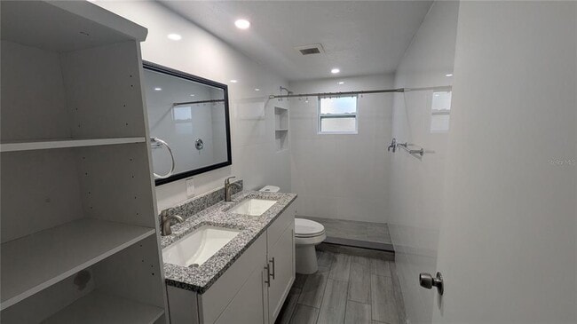 Foto del edificio - 5723 9th St Cir E