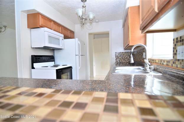 Foto del edificio - 75 Brandy Ln