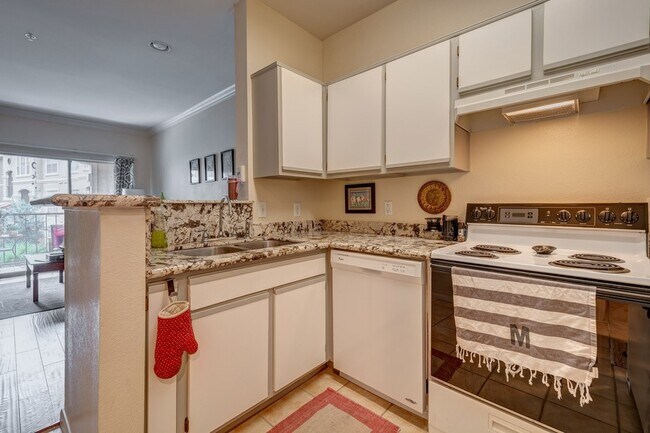 Foto del edificio - 3231 Allen Pkwy