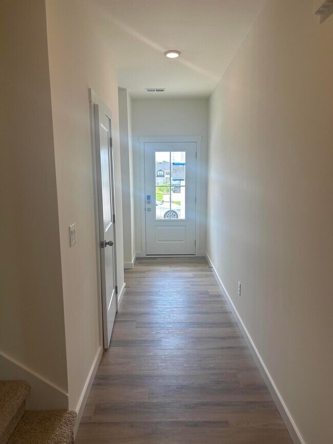 Foto del edificio - 4071 Belcourt Dr