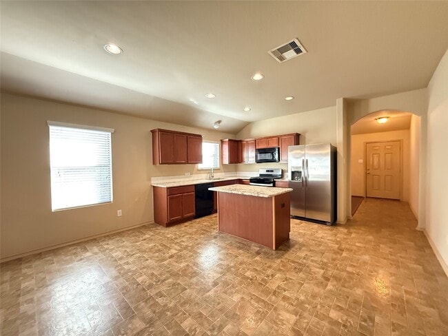 Building Photo - 24210 Silversmith Ln