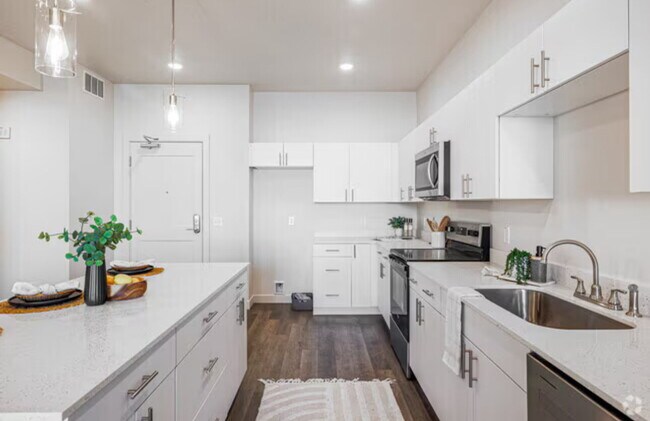 Foto del edificio - First Month's Rent FREE