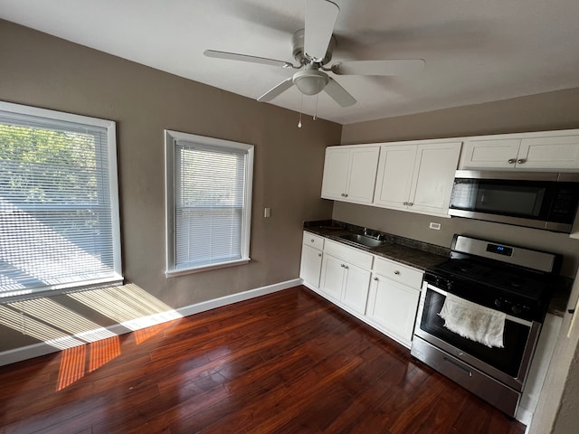 Kitchen - 1370 Elkhorn Rd